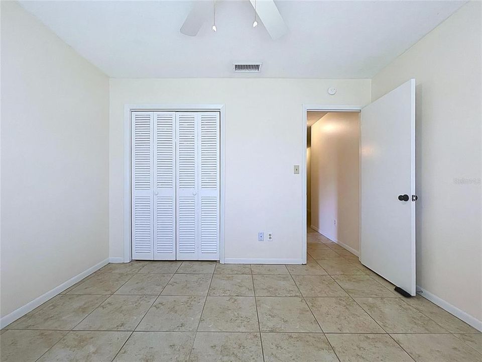 For Sale: $403,000 (4 beds, 2 baths, 1810 Square Feet)