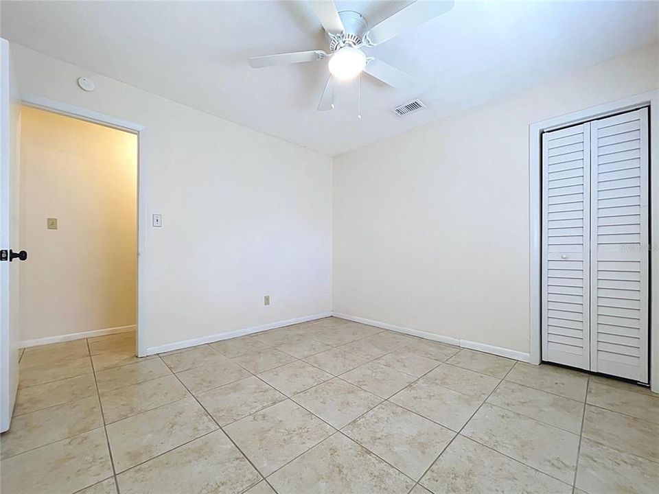 For Sale: $403,000 (4 beds, 2 baths, 1810 Square Feet)
