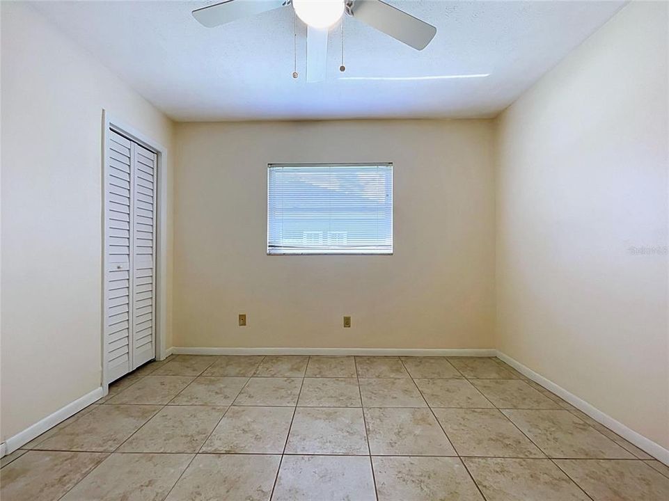 For Sale: $403,000 (4 beds, 2 baths, 1810 Square Feet)