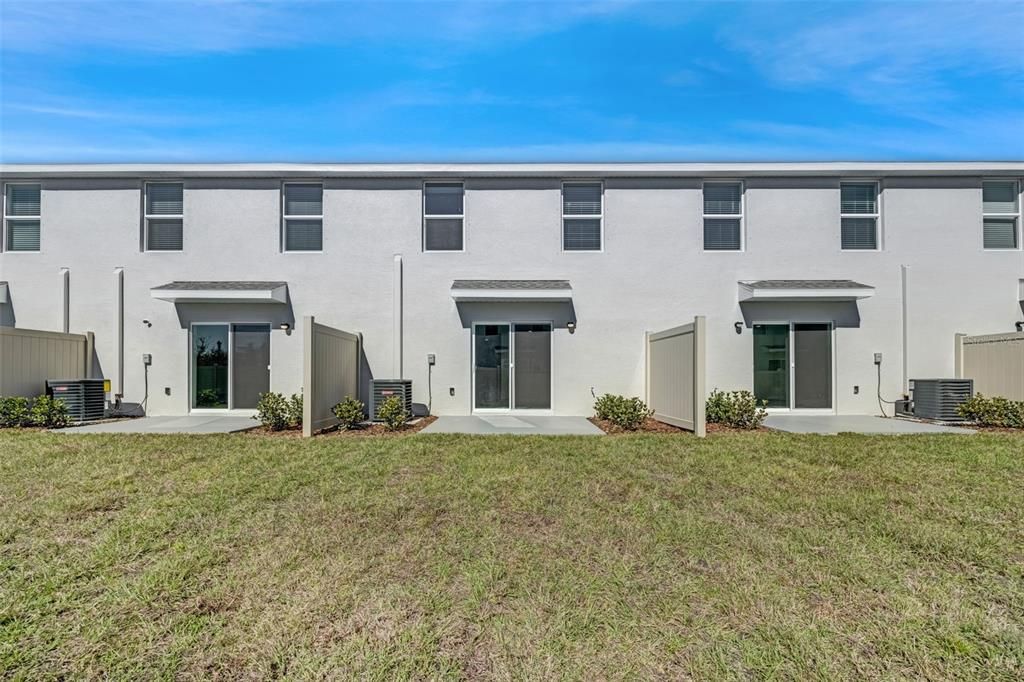 For Rent: $2,200 (3 beds, 2 baths, 1464 Square Feet)