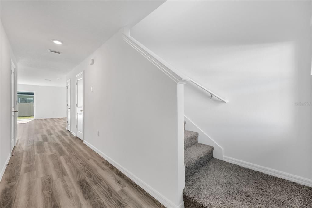 For Rent: $2,200 (3 beds, 2 baths, 1464 Square Feet)