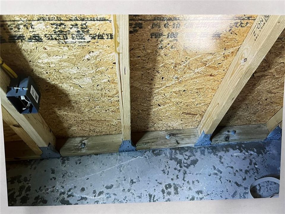 На продажу: $149,000 (2 спален, 2 ванн, 768 Квадратных фут)