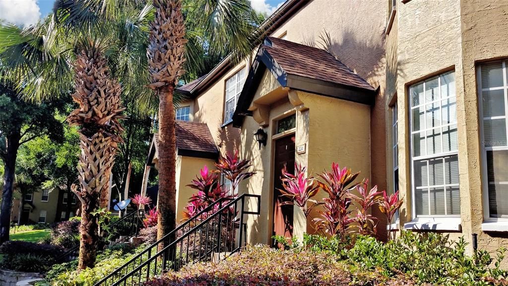 For Rent: $1,349 (1 beds, 1 baths, 794 Square Feet)