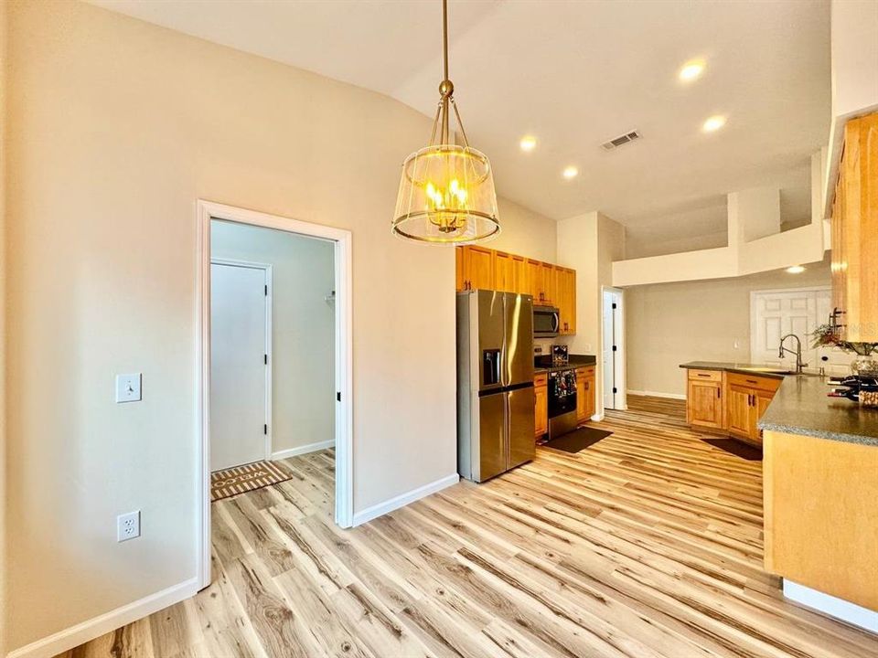 For Rent: $3,000 (4 beds, 3 baths, 2421 Square Feet)