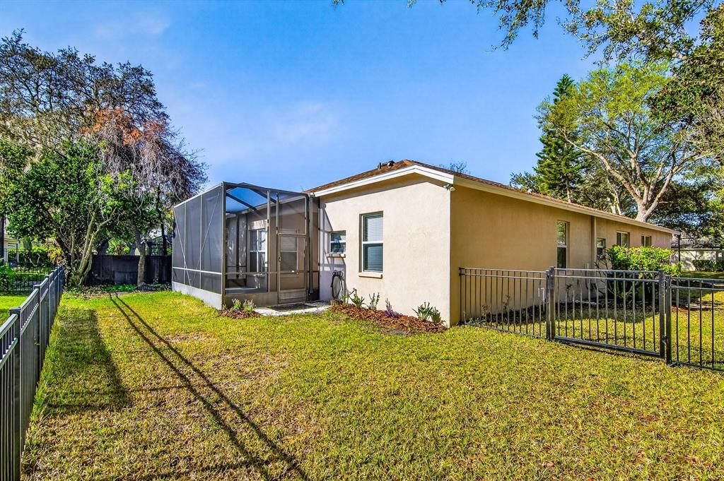 For Rent: $3,000 (4 beds, 3 baths, 2421 Square Feet)