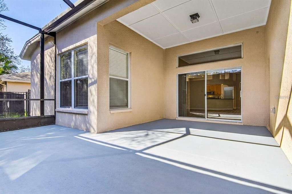 For Rent: $3,000 (4 beds, 3 baths, 2421 Square Feet)