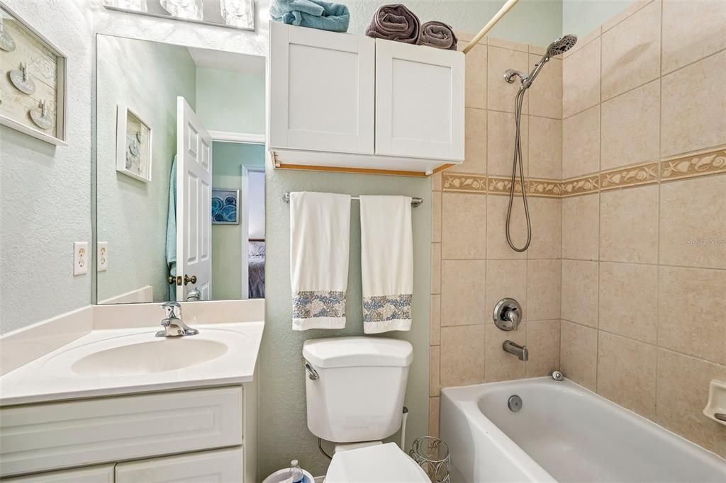 For Sale: $269,900 (3 beds, 2 baths, 1819 Square Feet)