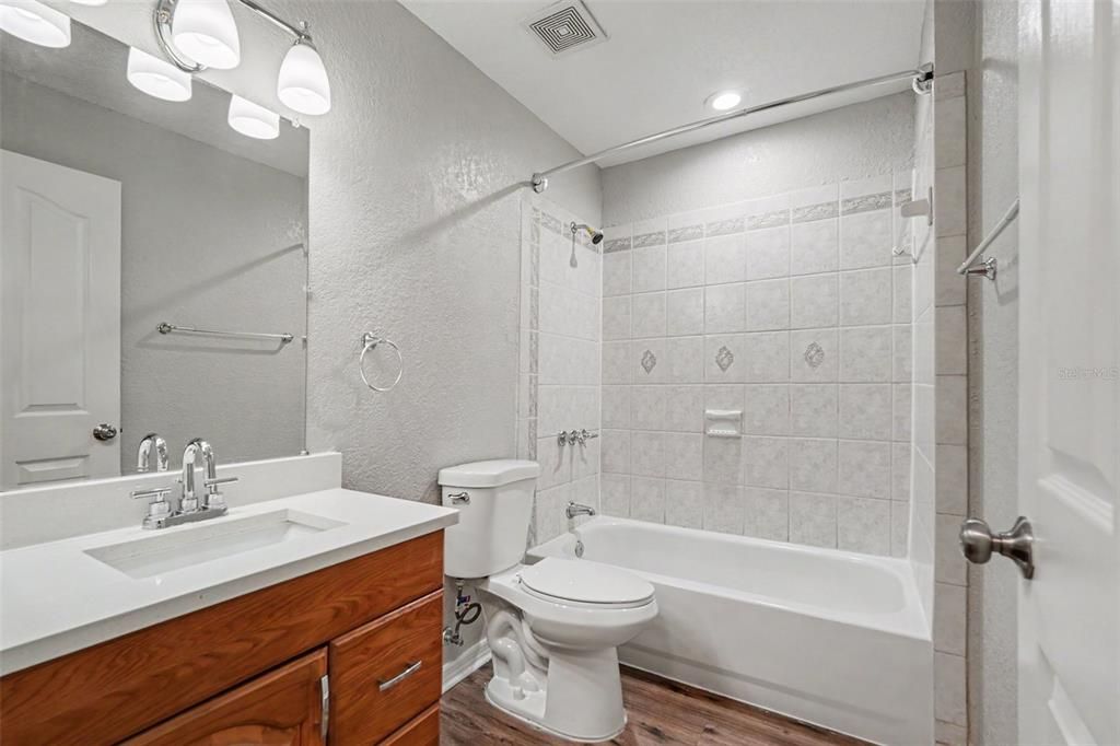 For Sale: $549,900 (3 beds, 3 baths, 3390 Square Feet)