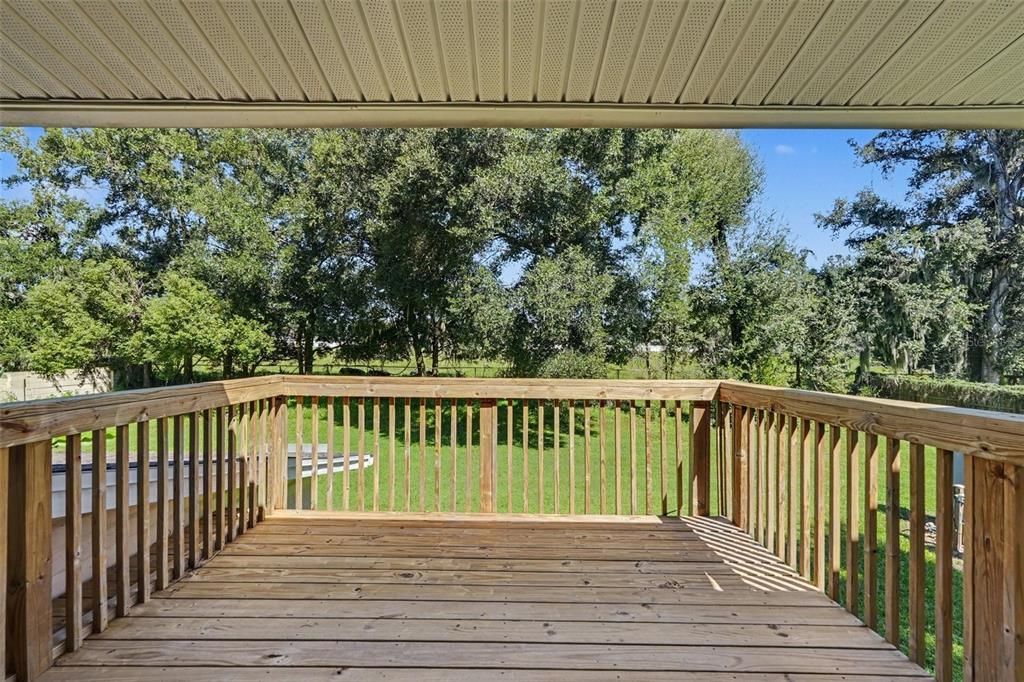 For Sale: $549,900 (3 beds, 3 baths, 3390 Square Feet)