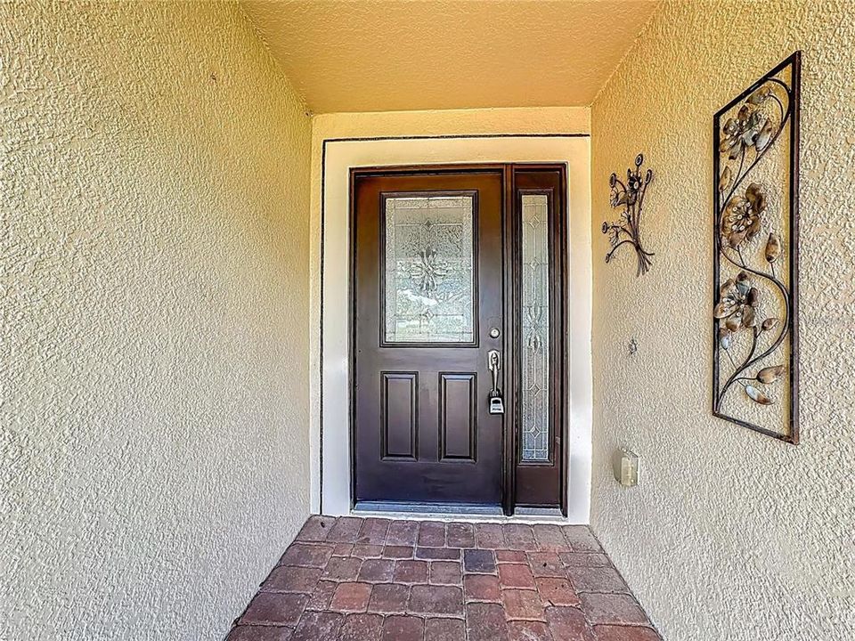 For Rent: $2,900 (4 beds, 2 baths, 2399 Square Feet)