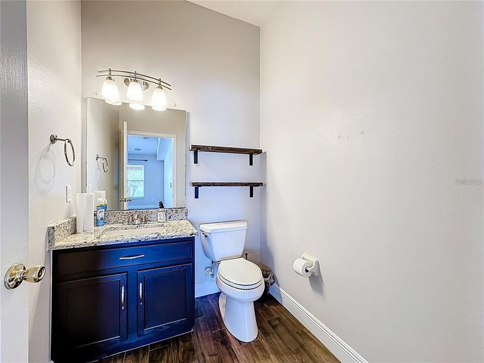 For Rent: $2,900 (4 beds, 2 baths, 2399 Square Feet)