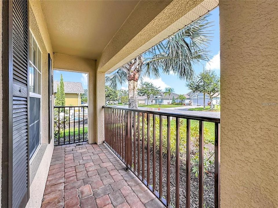 For Rent: $2,900 (4 beds, 2 baths, 2399 Square Feet)