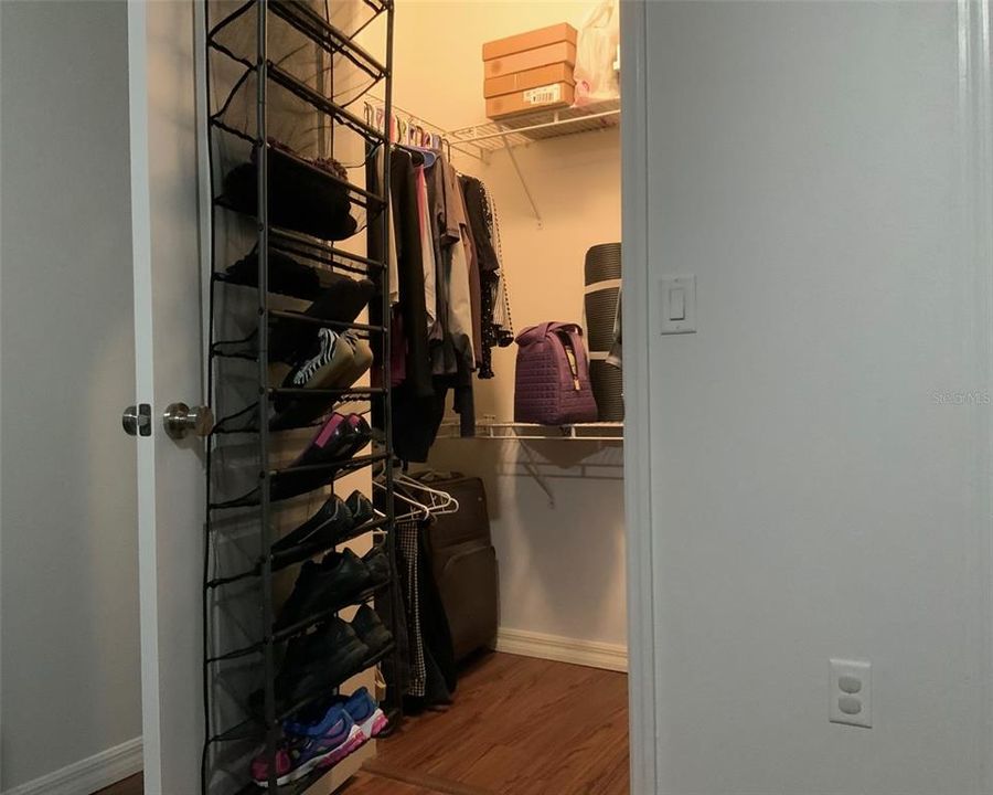 En Venta: $419,500 (4 camas, 2 baños, 1862 Pies cuadrados)