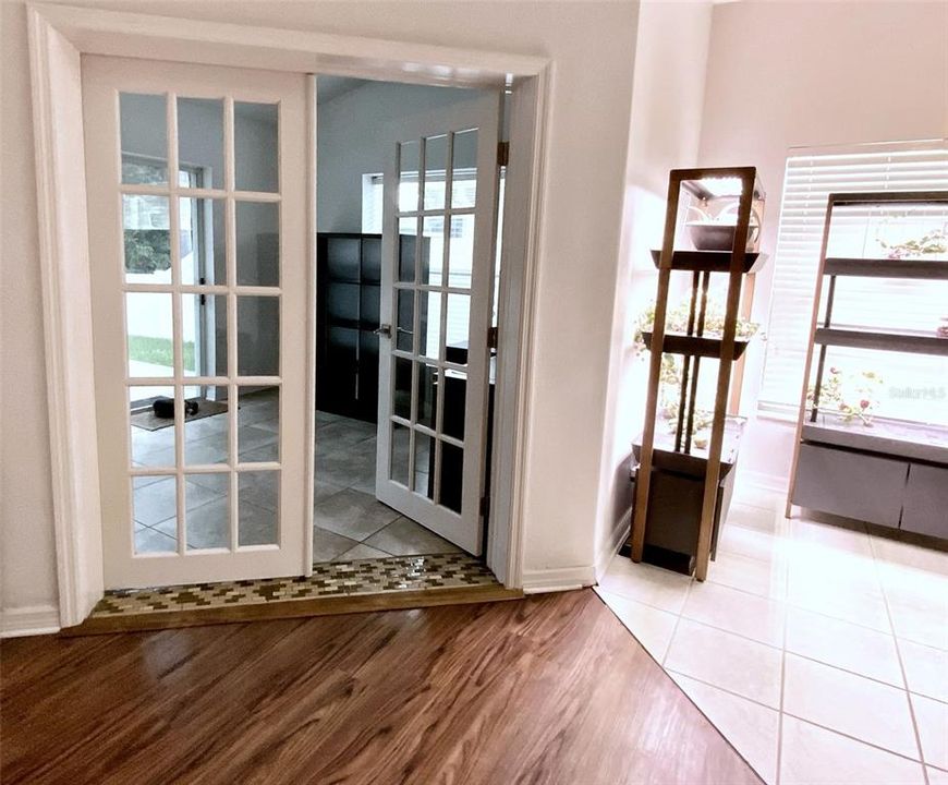 En Venta: $419,500 (4 camas, 2 baños, 1862 Pies cuadrados)