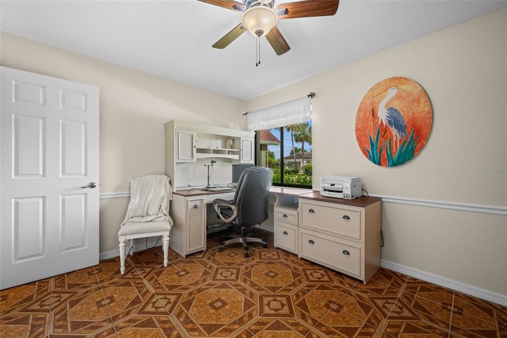 For Sale: $699,000 (3 beds, 2 baths, 1843 Square Feet)