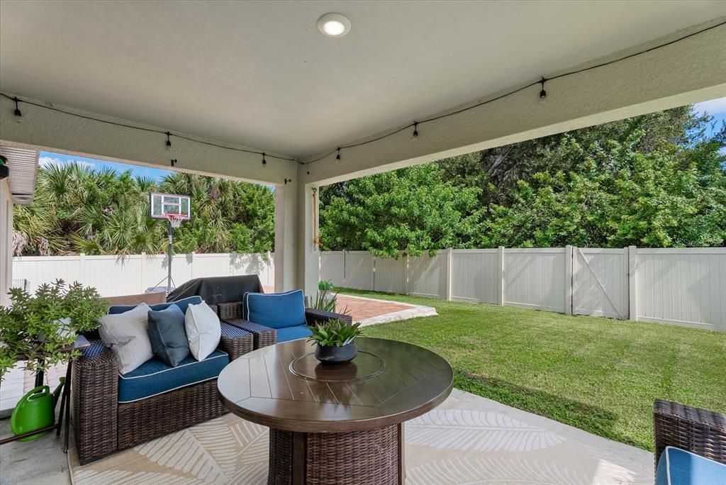 En Venta: $324,900 (3 camas, 2 baños, 1689 Pies cuadrados)