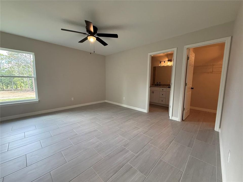 For Sale: $239,900 (3 beds, 2 baths, 1380 Square Feet)