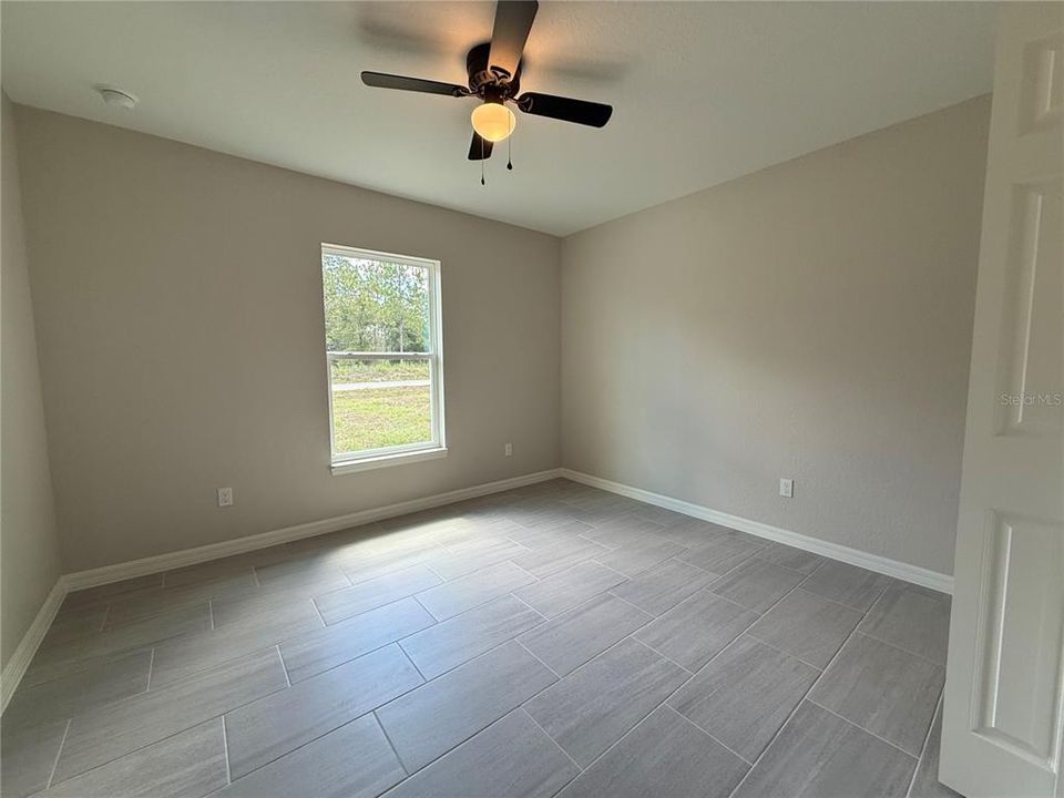 For Sale: $239,900 (3 beds, 2 baths, 1380 Square Feet)