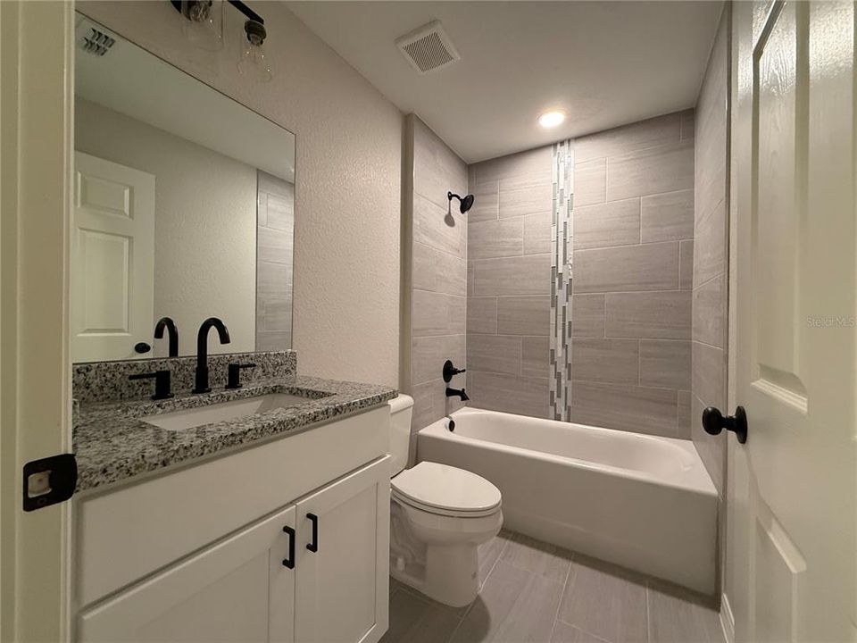 For Sale: $239,900 (3 beds, 2 baths, 1380 Square Feet)