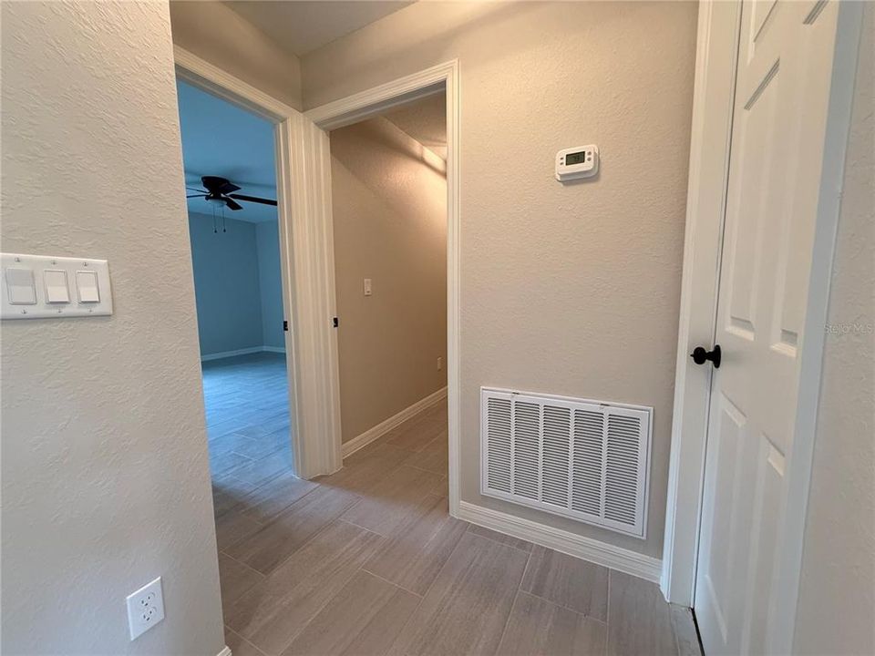 For Sale: $239,900 (3 beds, 2 baths, 1380 Square Feet)