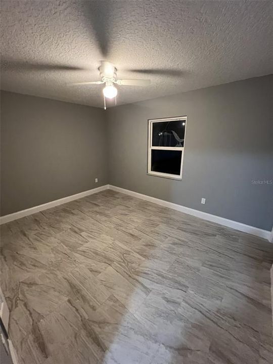 For Rent: $2,600 (4 beds, 2 baths, 1269 Square Feet)