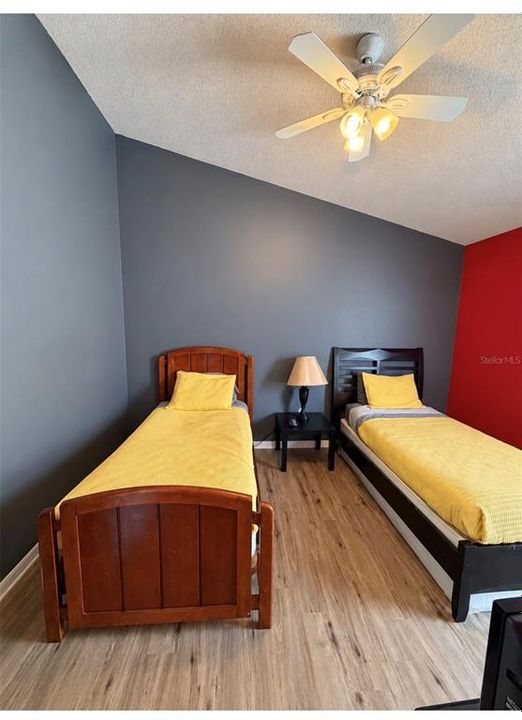 For Sale: $454,000 (4 beds, 3 baths, 1760 Square Feet)