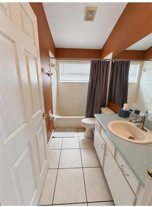 For Sale: $454,000 (4 beds, 3 baths, 1760 Square Feet)