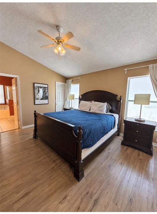 For Sale: $454,000 (4 beds, 3 baths, 1760 Square Feet)
