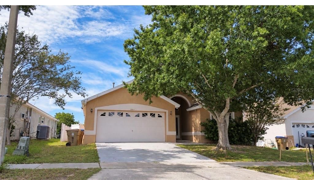 For Sale: $454,000 (4 beds, 3 baths, 1760 Square Feet)