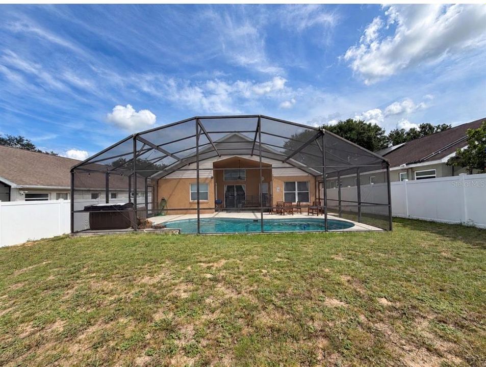 For Sale: $454,000 (4 beds, 3 baths, 1760 Square Feet)