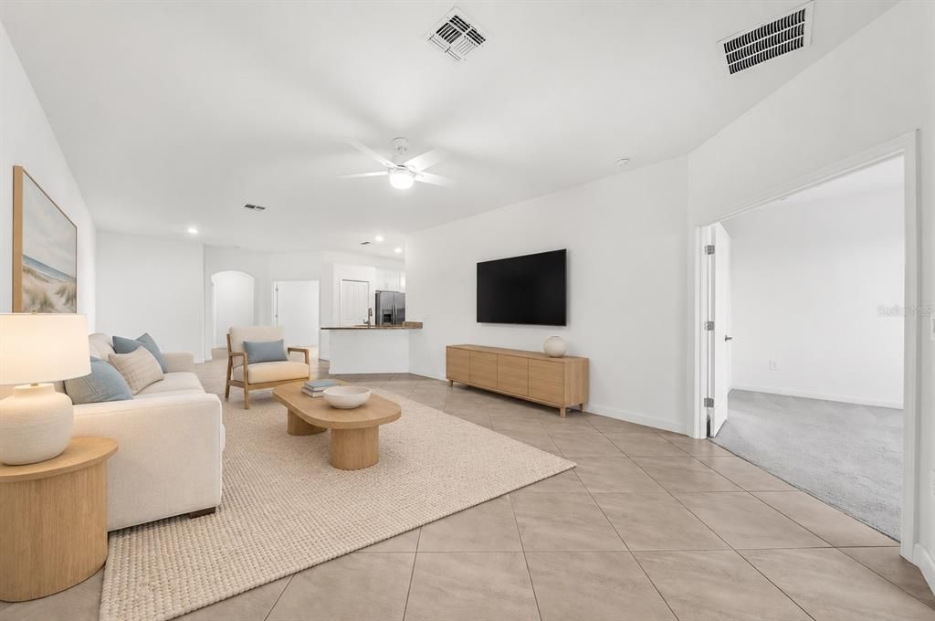 For Sale: $365,000 (2 beds, 2 baths, 1557 Square Feet)