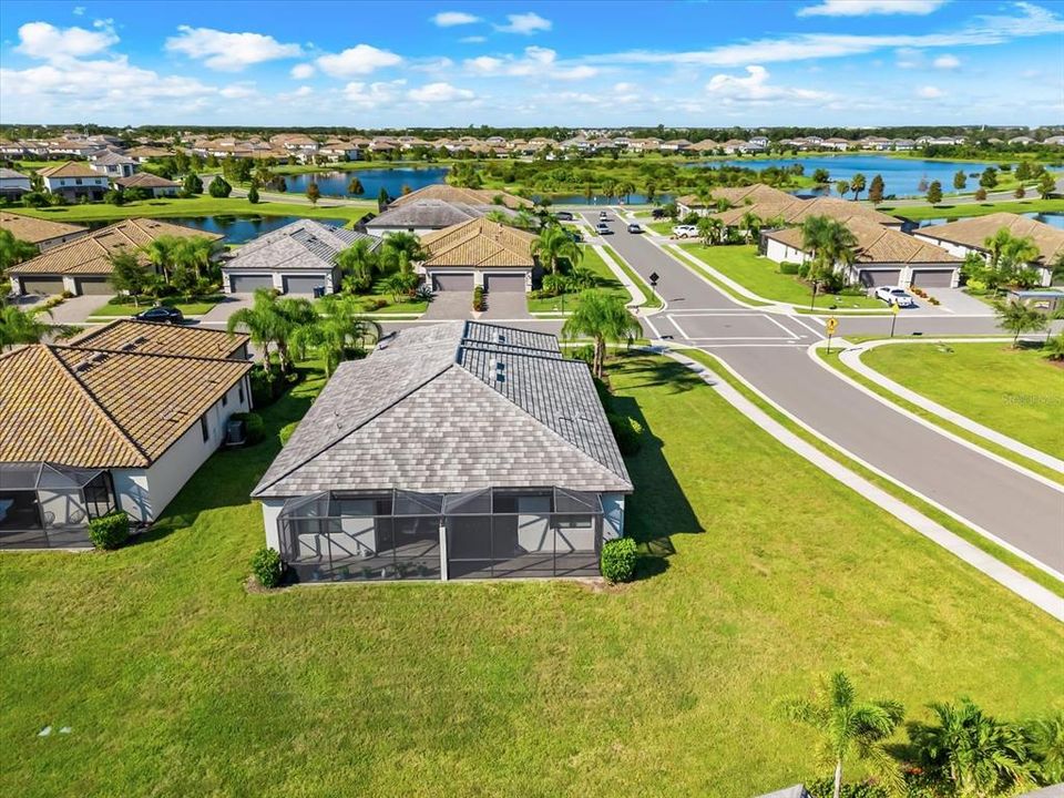 For Sale: $365,000 (2 beds, 2 baths, 1557 Square Feet)