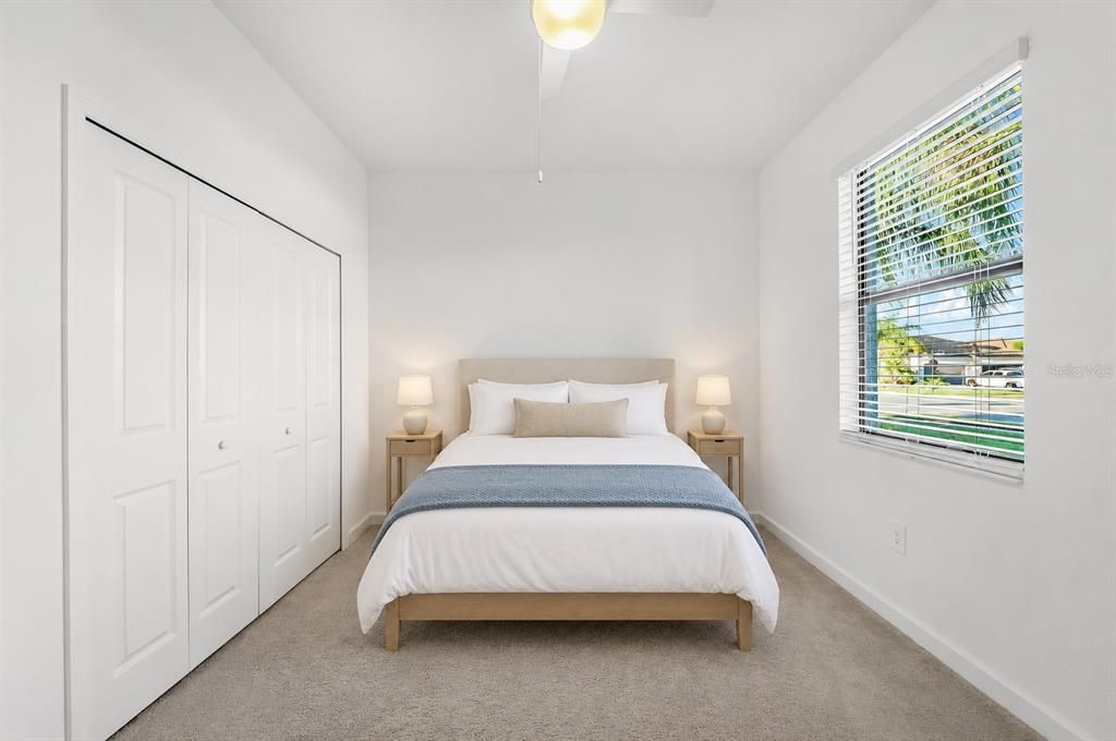 For Sale: $365,000 (2 beds, 2 baths, 1557 Square Feet)