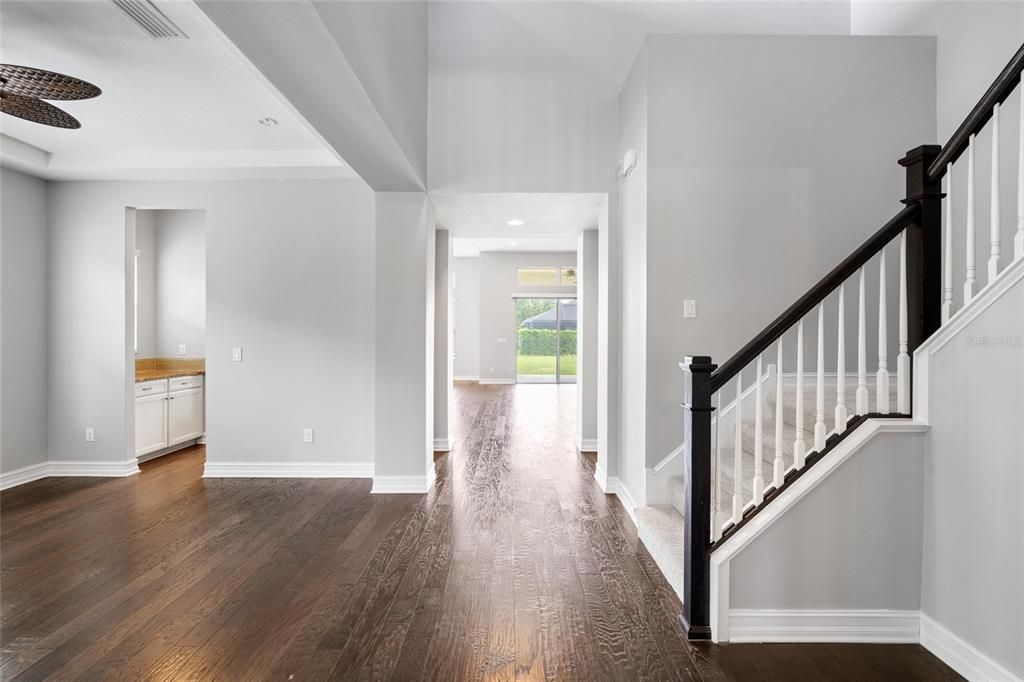 For Sale: $689,000 (4 beds, 3 baths, 3484 Square Feet)