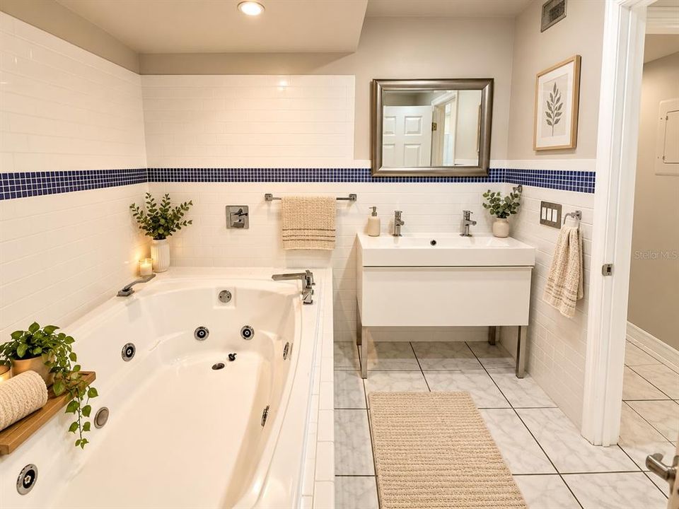 For Rent: $1,750 (2 beds, 2 baths, 1050 Square Feet)
