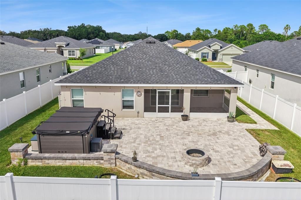 For Sale: $375,000 (3 beds, 2 baths, 2053 Square Feet)