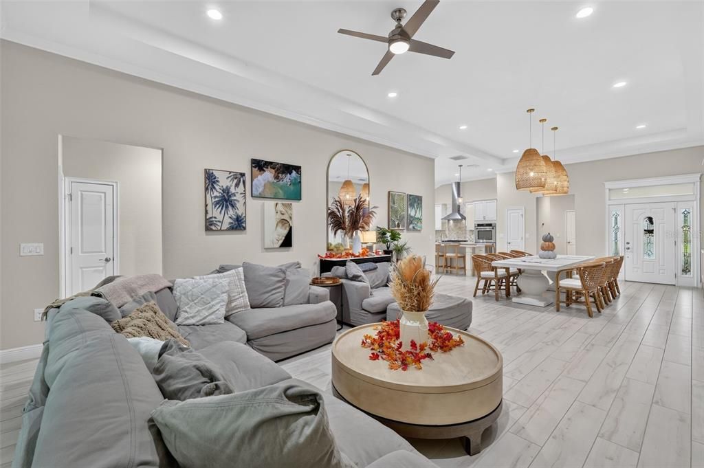 For Sale: $550,000 (4 beds, 3 baths, 2191 Square Feet)
