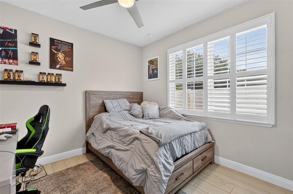 For Sale: $550,000 (4 beds, 3 baths, 2191 Square Feet)