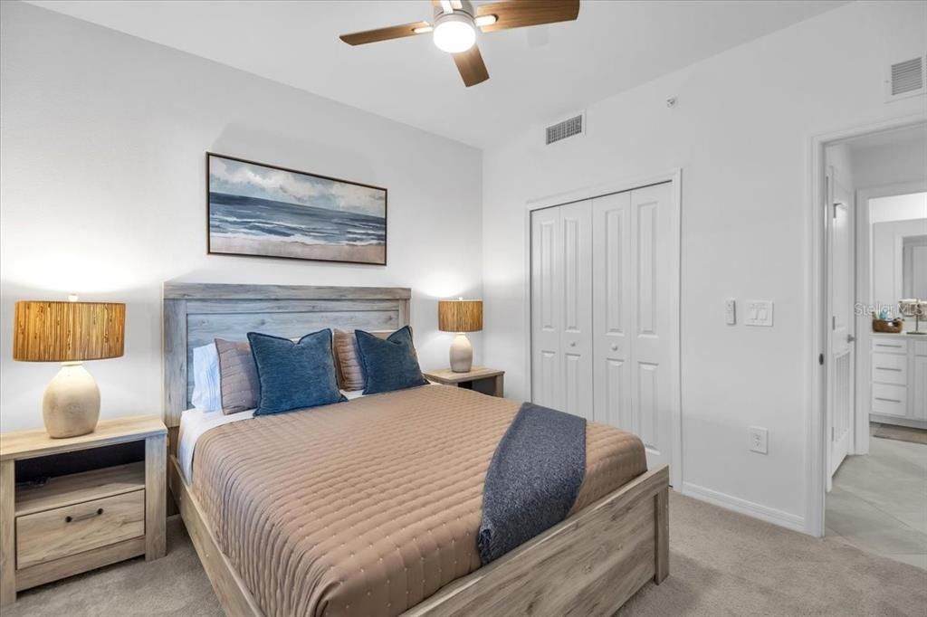 For Rent: $2,500 (2 beds, 2 baths, 1120 Square Feet)