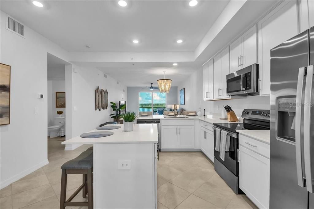 For Rent: $2,500 (2 beds, 2 baths, 1120 Square Feet)