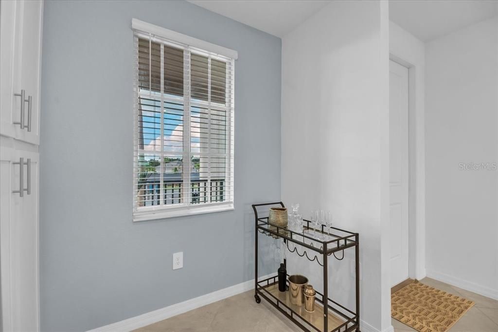For Rent: $2,500 (2 beds, 2 baths, 1120 Square Feet)