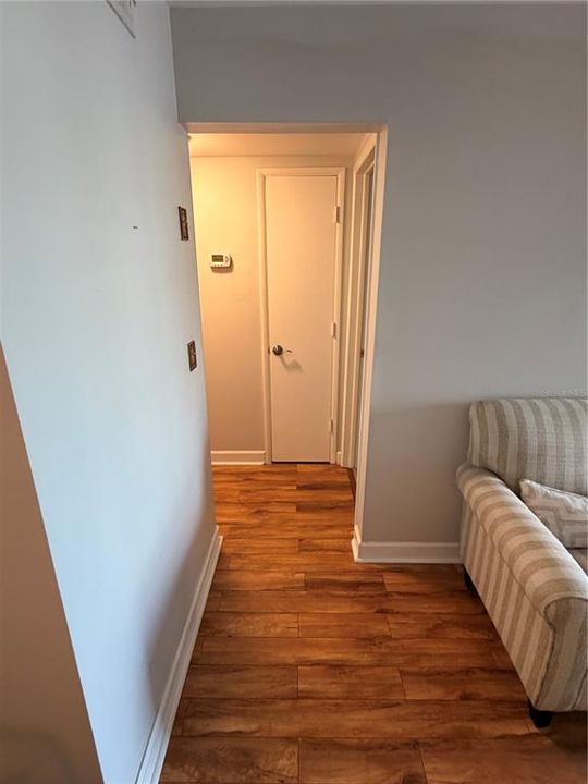For Sale: $140,000 (2 beds, 2 baths, 1150 Square Feet)