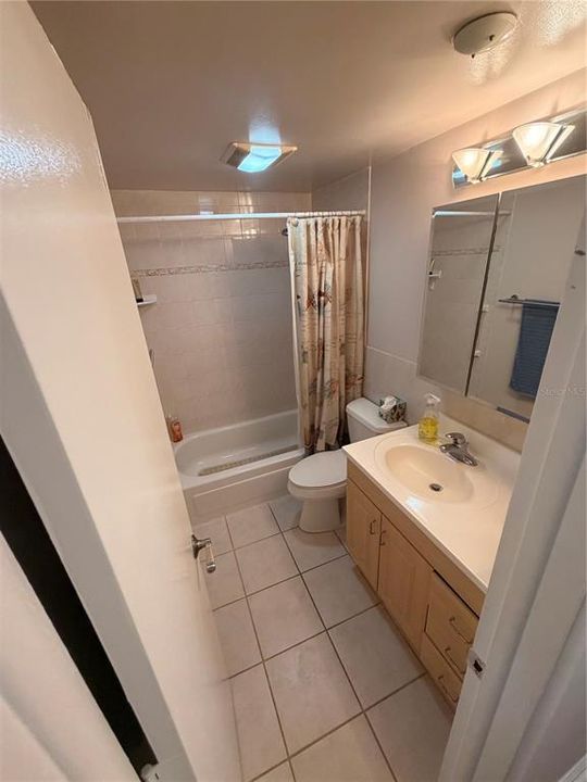 For Sale: $140,000 (2 beds, 2 baths, 1150 Square Feet)