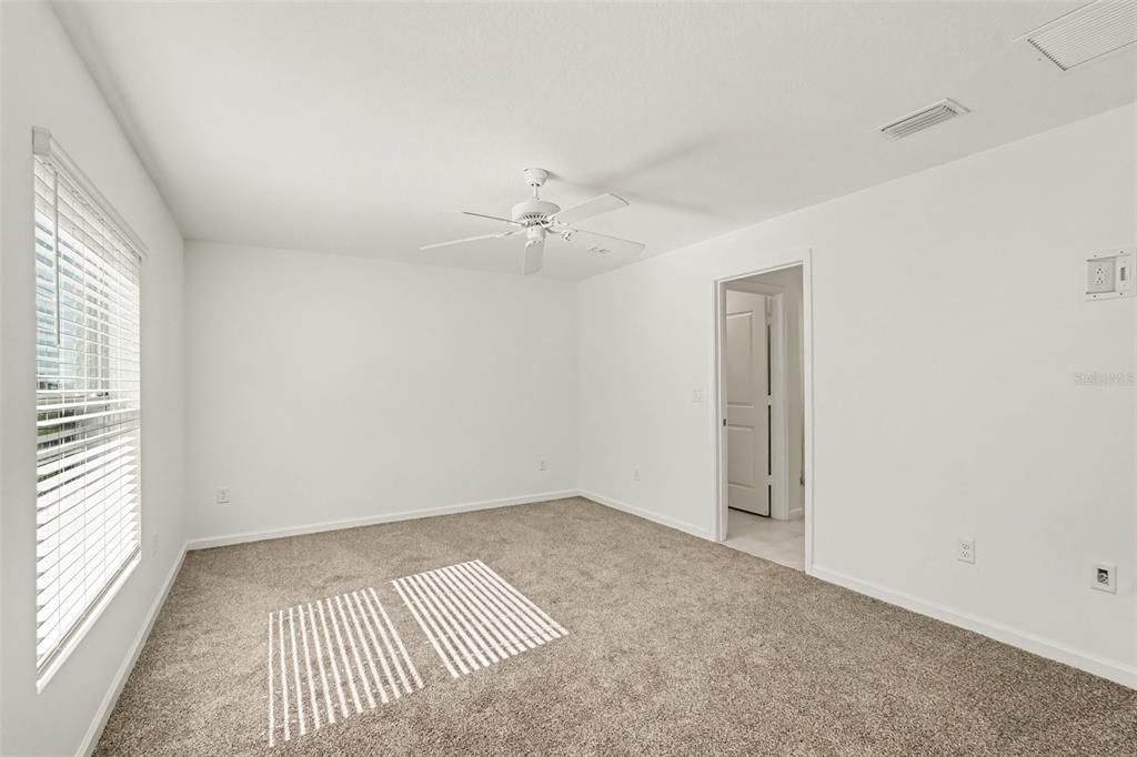 For Sale: $264,900 (3 beds, 2 baths, 1451 Square Feet)
