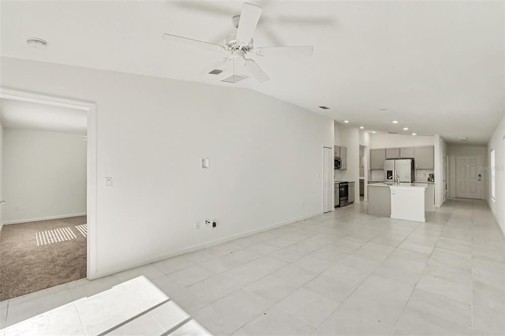 For Sale: $264,900 (3 beds, 2 baths, 1451 Square Feet)
