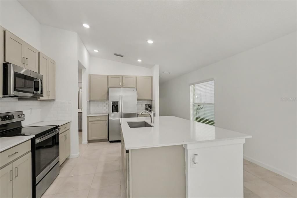 For Sale: $264,900 (3 beds, 2 baths, 1451 Square Feet)