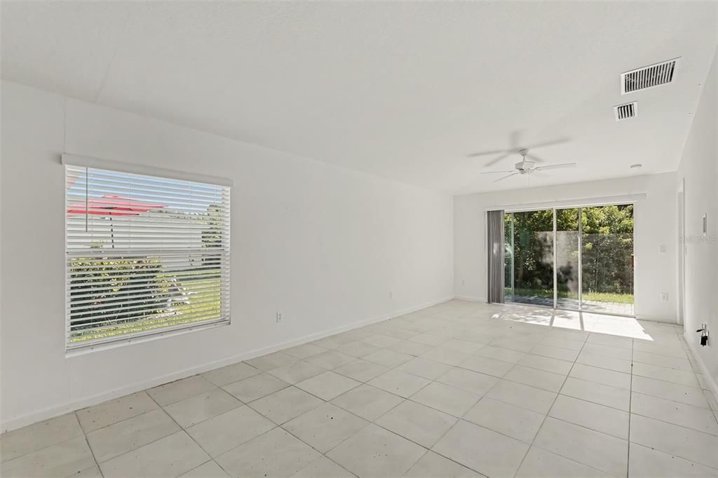 For Sale: $264,900 (3 beds, 2 baths, 1451 Square Feet)