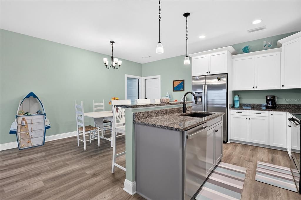 En Venta: $974,800 (3 camas, 2 baños, 1350 Pies cuadrados)