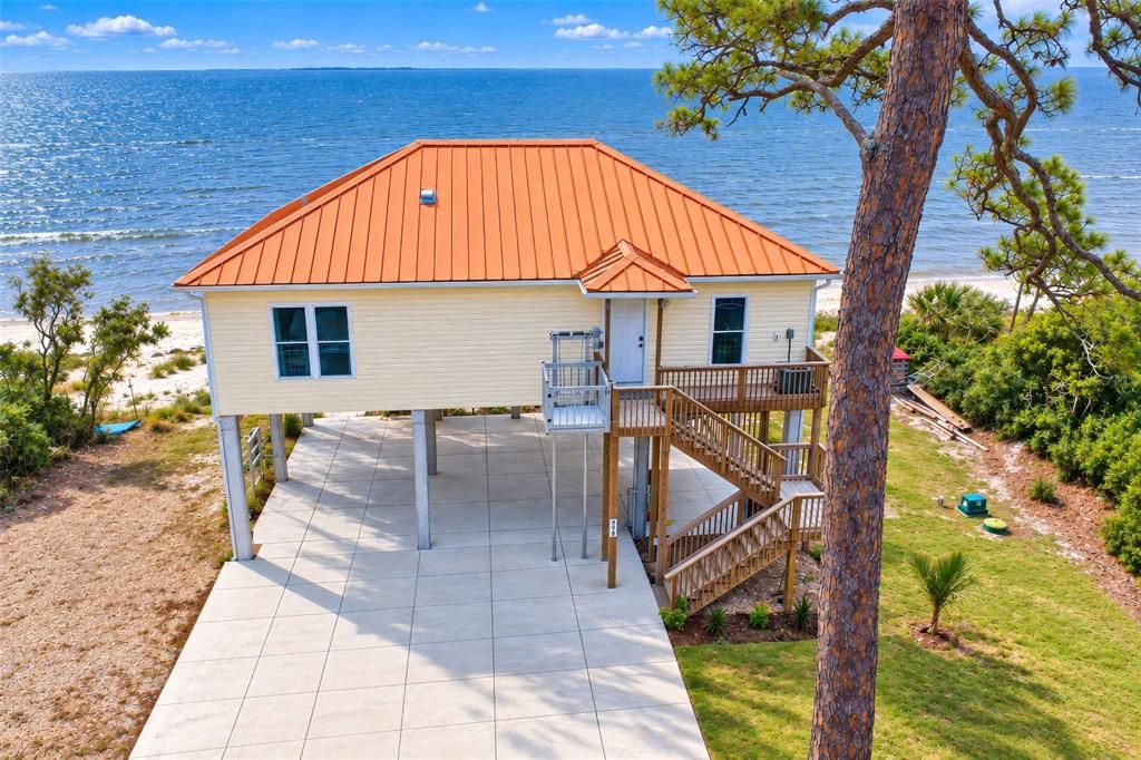 En Venta: $974,800 (3 camas, 2 baños, 1350 Pies cuadrados)