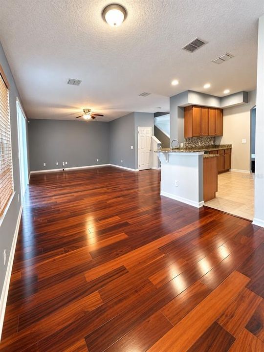 For Sale: $554,900 (4 beds, 3 baths, 2629 Square Feet)